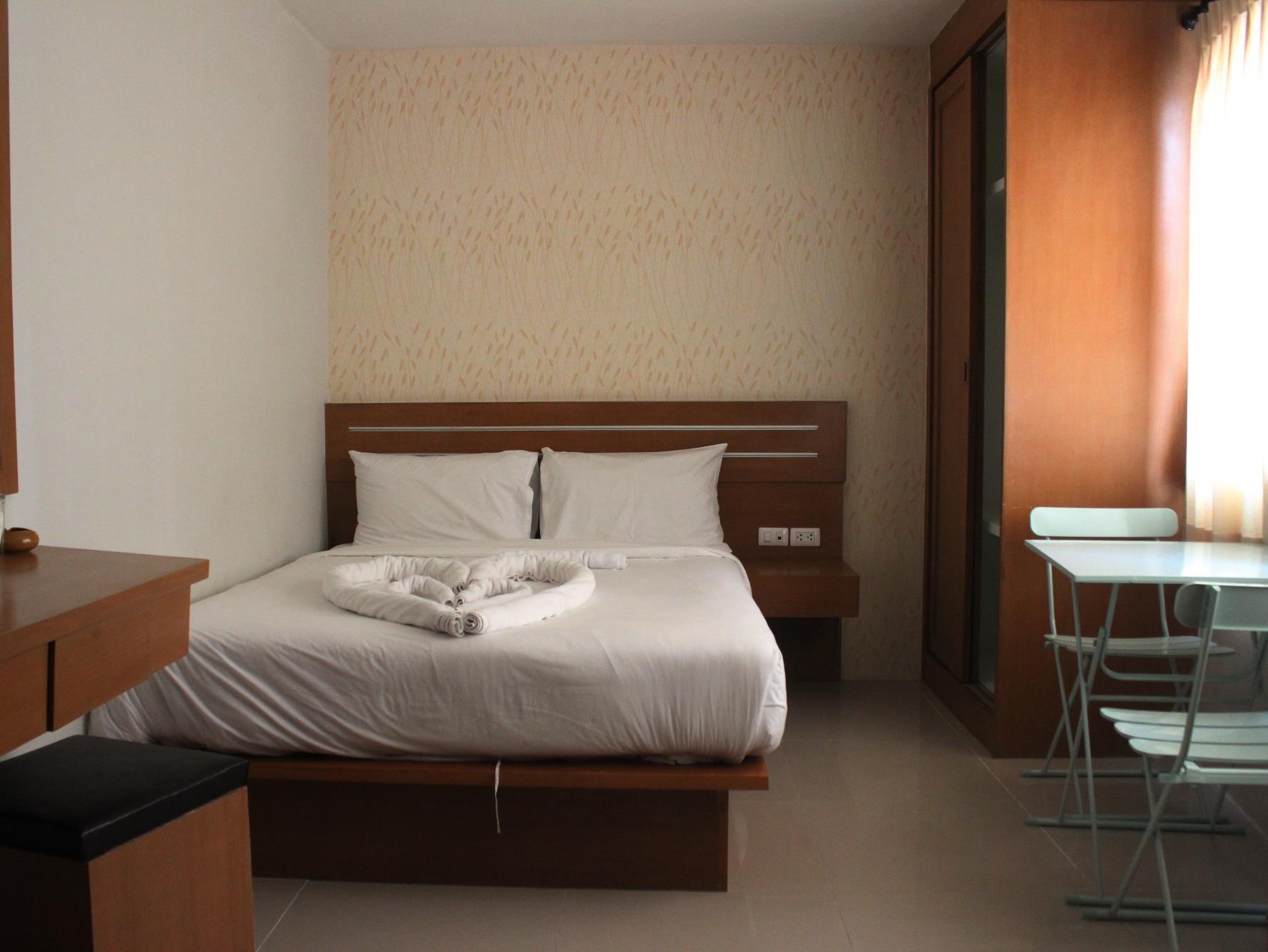 Coffee Mania House Hotel Phuket ภายนอก รูปภาพ